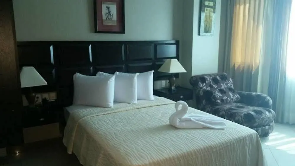 ****  Atlantic Blue Hotel Guayaquil Ecuador