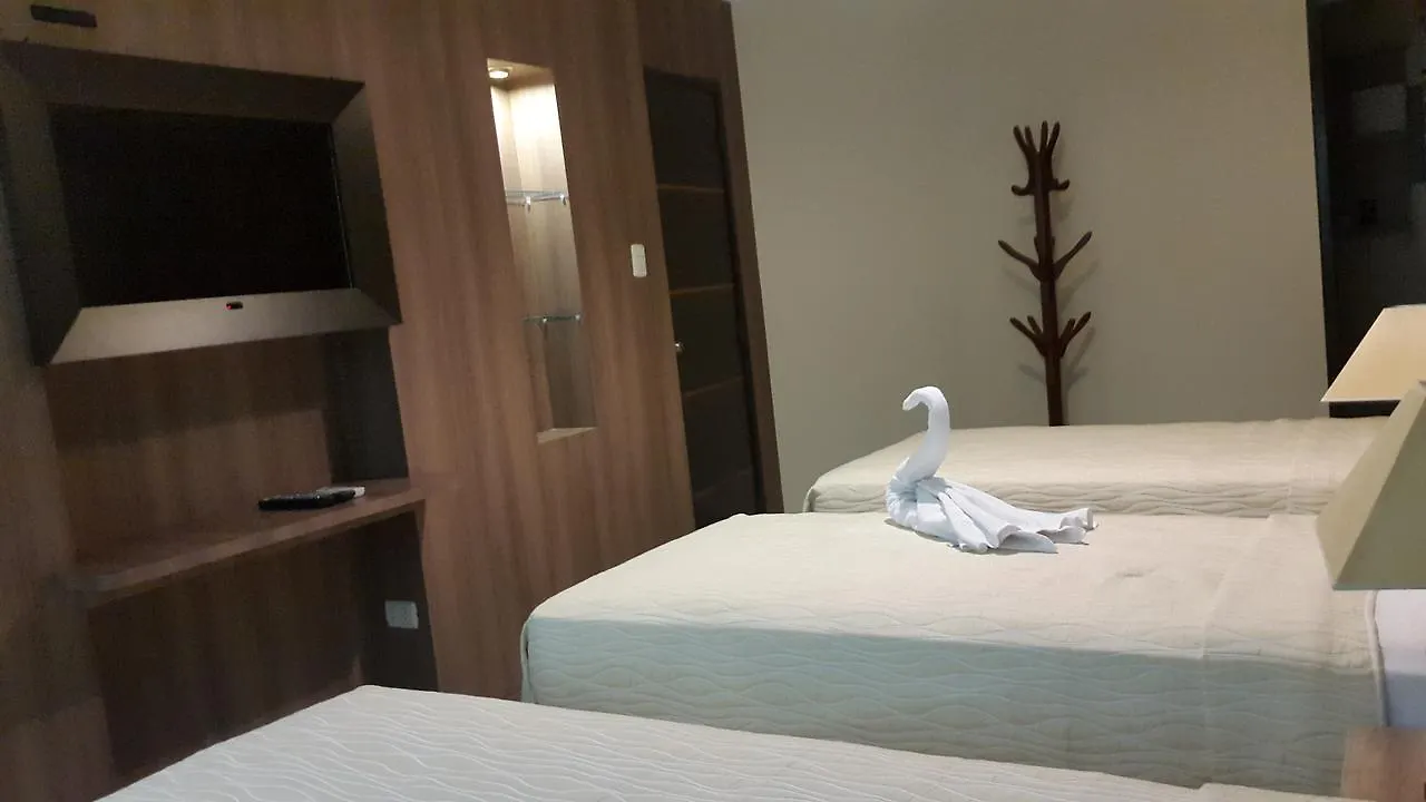 Atlantic Blue Hotel Guayaquil 4*,
