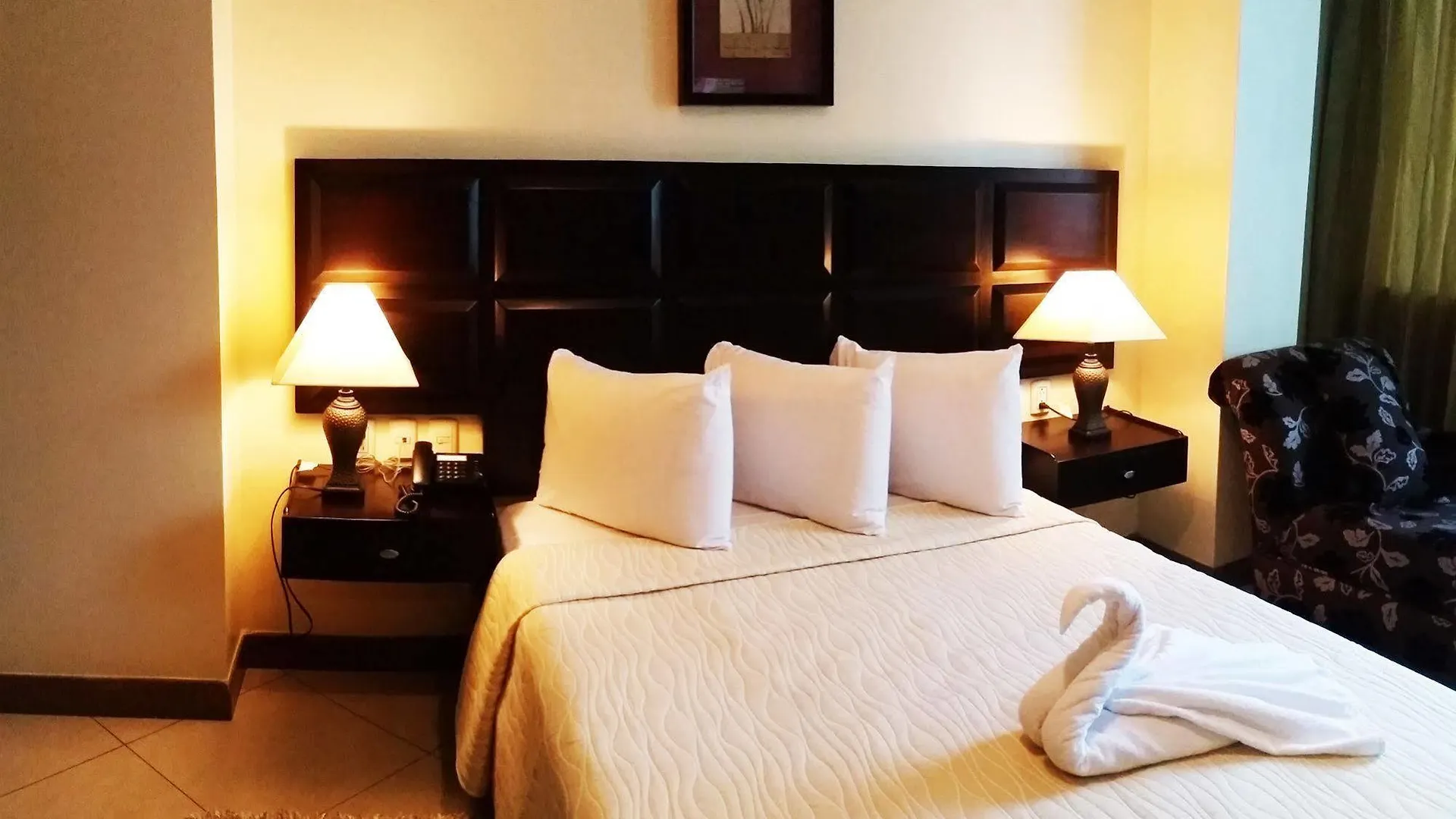 Atlantic Blue Hotel グアヤキル