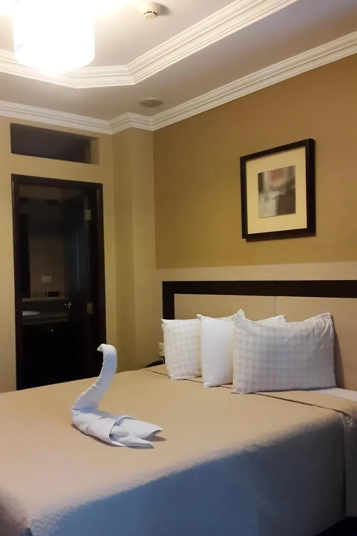 Atlantic Blue Hotel グアヤキル